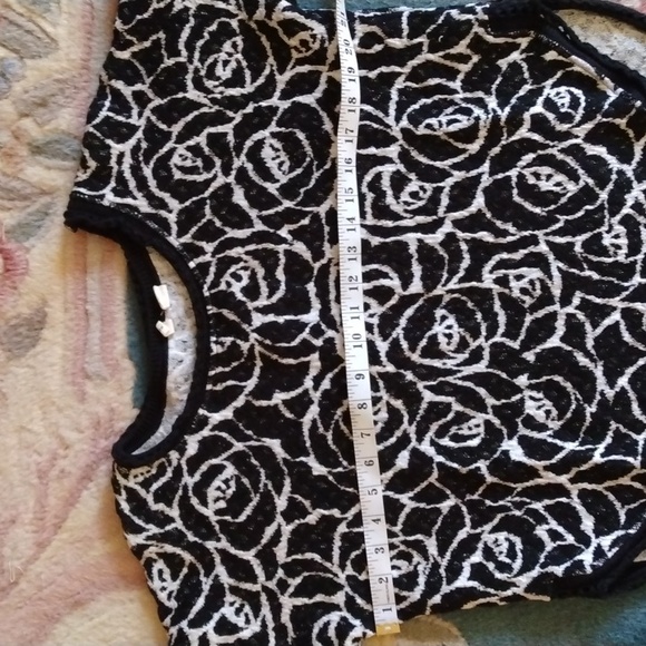 Moth by Anthropologie Rose pullover sweater - Picture 9 of 11